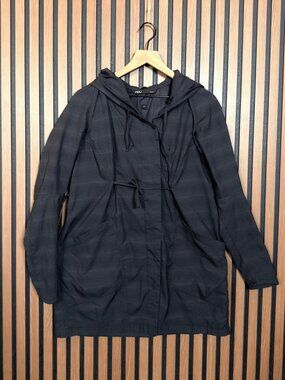 NAU Rain Jacket Small Woens Black Gray Striped Eco Circle Water Repellant
